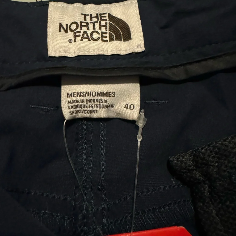 The North Face new tag